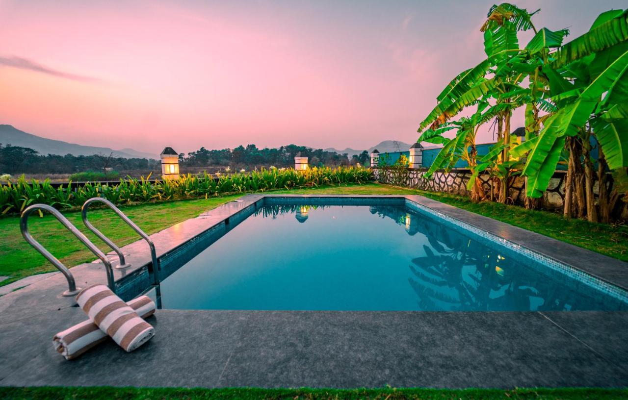 Spicy Mango Villa Insam - Hill View Villa In カルジャット エクステリア 写真